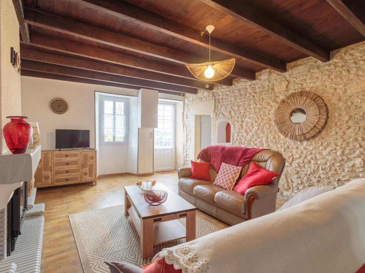 Holiday Home Gite La Truffiere Saintongeaise By Interhome Berneuil  Kültér fotó